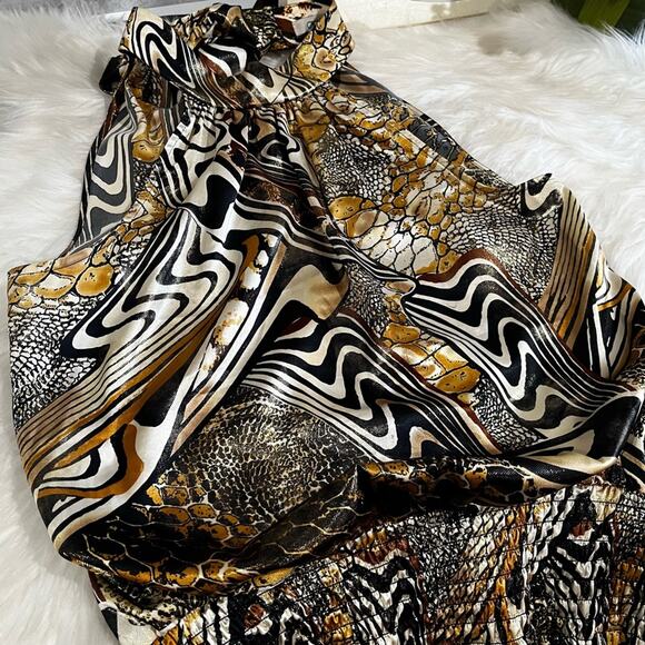 NEW Cache Metallic Shimmer Disco Queen Sleeveless Halter Tie Neck Smocked Top XS - Picture 11 of 16